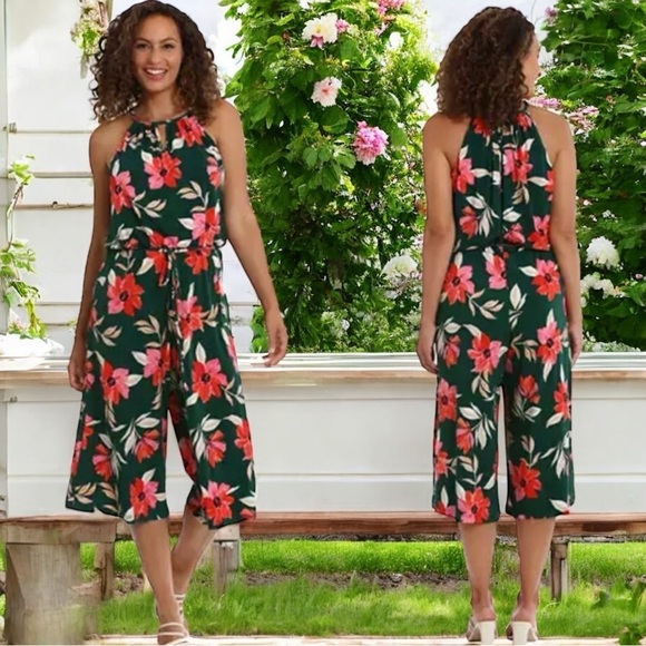 NEW Maggy London Lottie Floral Halter Cropped Jumpsuit Summer Garden Size 6 - Picture 1 of 11